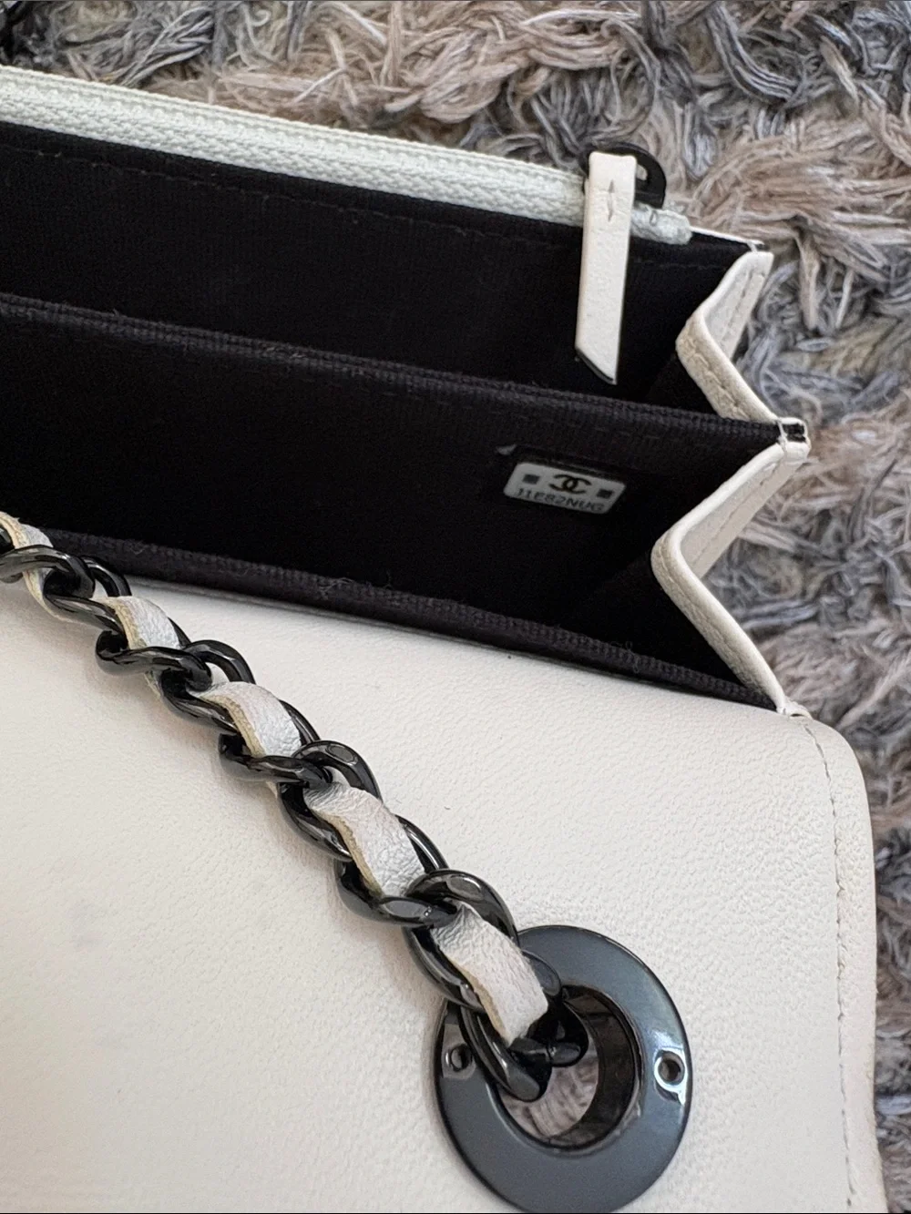 CHANEL 22B White Quilted Lambskin Clutch with Chain Ruthenium Top Bar WOC